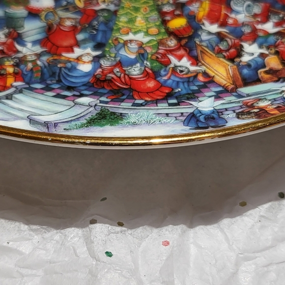 Christmas Cat-thedral By Bill Bell Plate - Picture 3 of 6